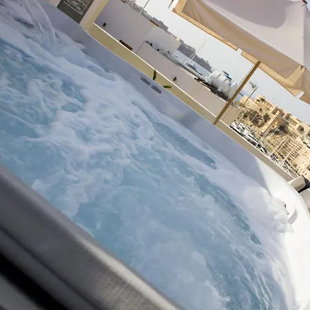 Bebirgu Palazzino Luxury 2 Jacuzzi To Share *