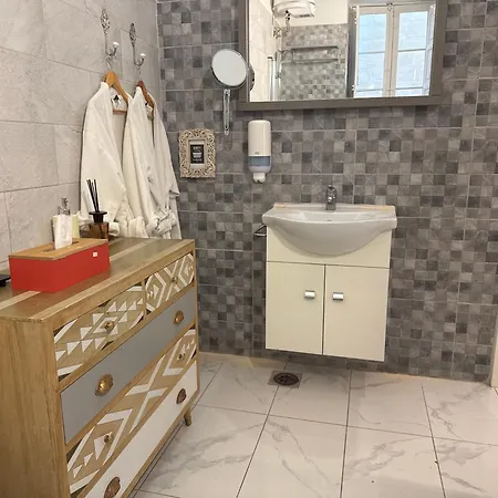 شقة Bebirgu Palazzino Luxury 2 Jacuzzi To Share بيرغو