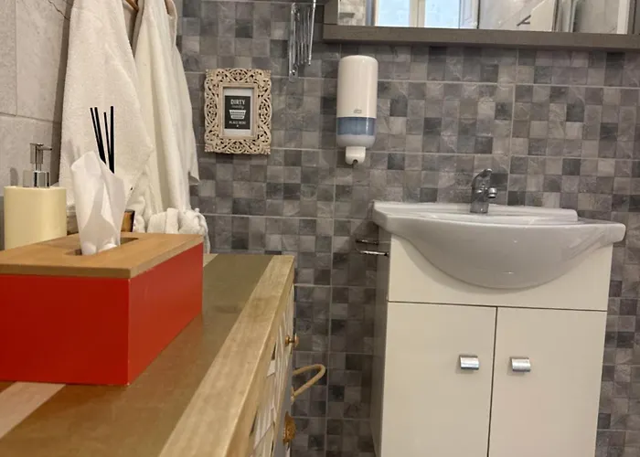 Bebirgu Palazzino Luxury 2 Jacuzzi To Share *